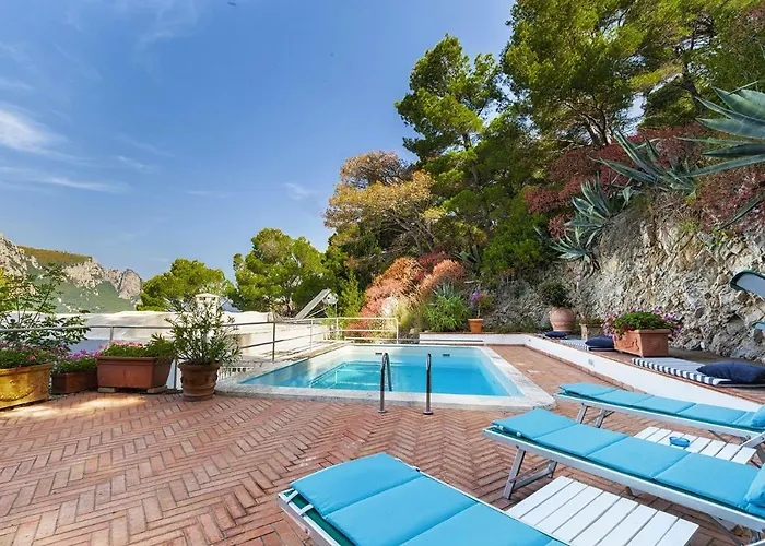 Amore Rentals - Villa Polifemo