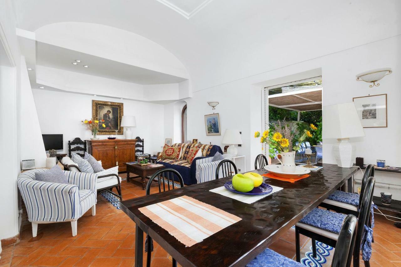 - Polifemo Villa Capri