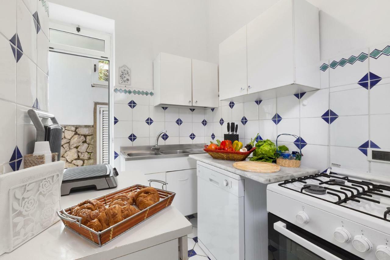 - Polifemo Villa Capri